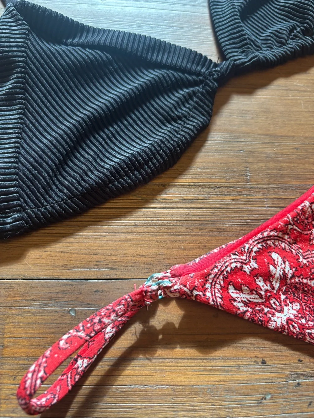 Frankie’s bikinis bandana print bikini set
